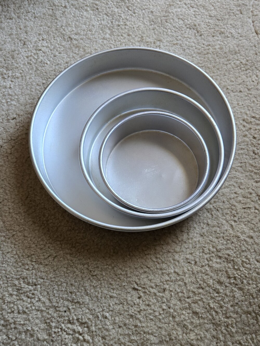Vintage set 3 WILTON aluminum round cake pans sizes: 6" 8" 12" wedding tiers